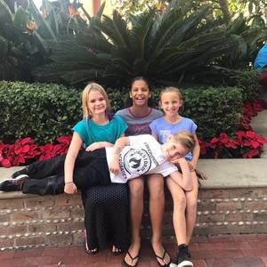 Meet your Posher, Amy